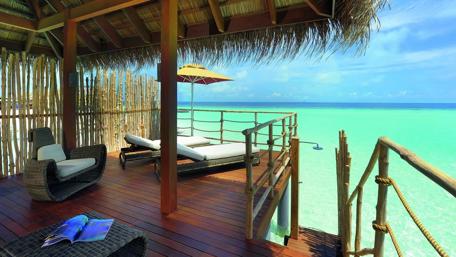 Dreamy Beachfront Sanctuary wallpaper