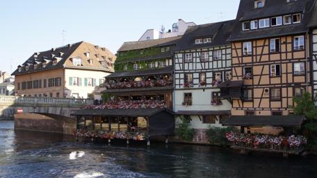 Charming Strasbourg Waterfront Scene in 4K Quality wallpaper
