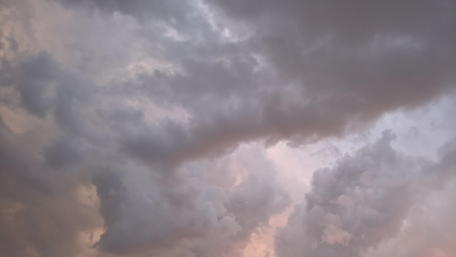 Dramatic Stormy Skies Captured in 4K Quality wallpaper