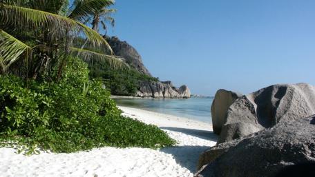 Beach in Seychelles wallpaper