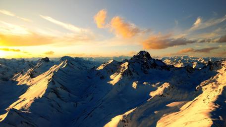 Majestic Mountain Sunset View wallpaper