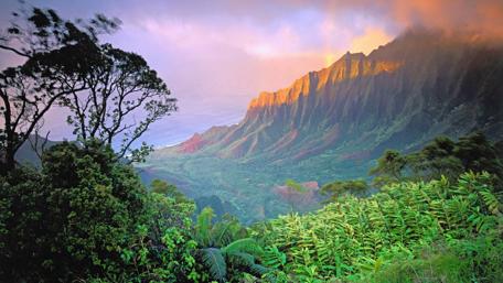 Majestic Mountain Landscape at Dawn wallpaper