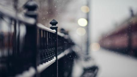 Winter Gloom in the City wallpaper