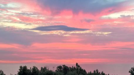 Mysterious Sunrise Over Skye’s Horizon wallpaper