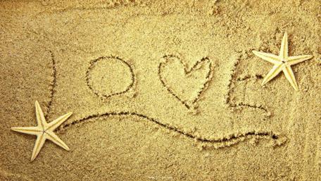 Romantic Sand Art with Starfish Charm wallpaper