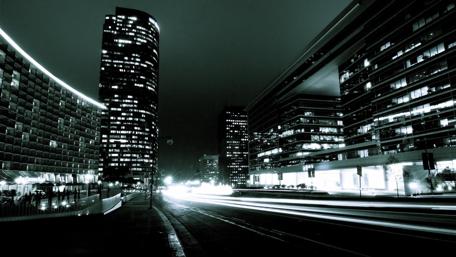Urban Glow at Night wallpaper