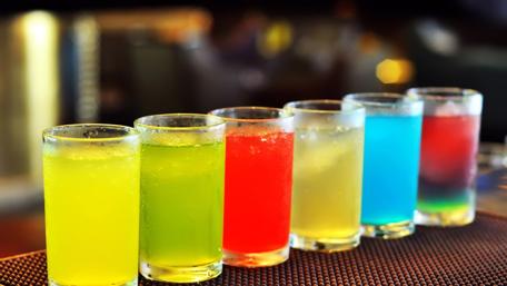 Vibrant Refreshing Drinks Displayed in Glasses wallpaper