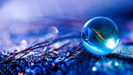 Glass marble Ball wallpaper