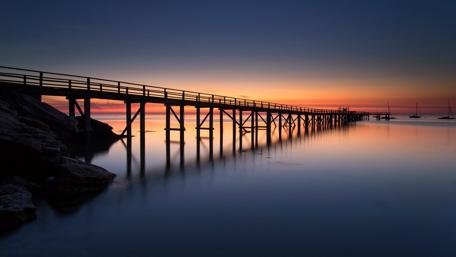 Serenity at Sunset Pier wallpaper