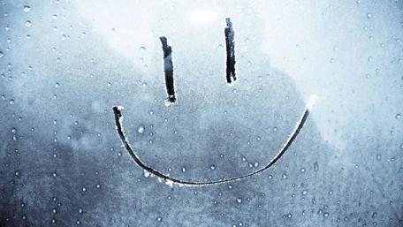 A Smile in the Rain wallpaper