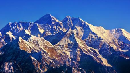 Mount Everest wallpaper