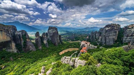Monastery of Rousanou, Meteora wallpaper