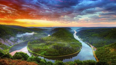 Majestic River Valley at Sunset wallpaper