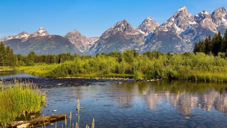Stunning Mountain River Landscape in 4K Quality wallpaper