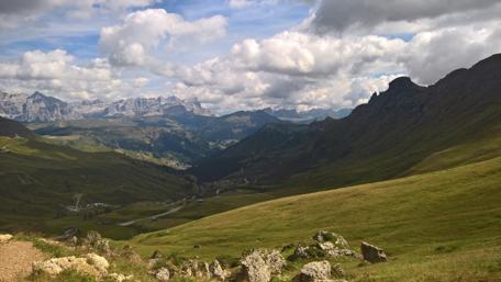 Majestic Highland Valley Viewpoint wallpaper