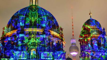 Vibrant City Lights and Architectural Wonders wallpaper
