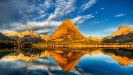 Water reflection wallpaper