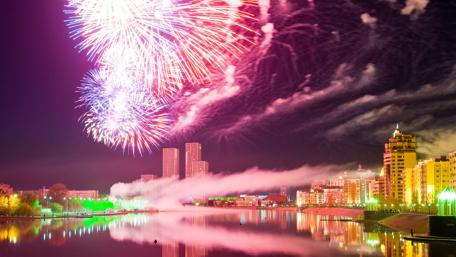 New Year Fireworks Over a Cityscape wallpaper