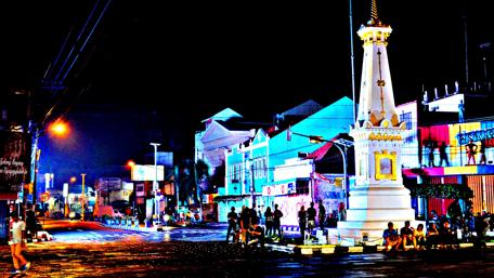 Vibrant Nightlife in the City Scene wallpaper