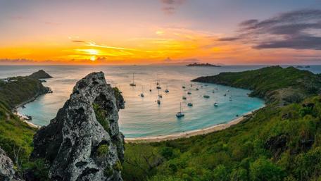 Sunset Serenity at the Cove wallpaper