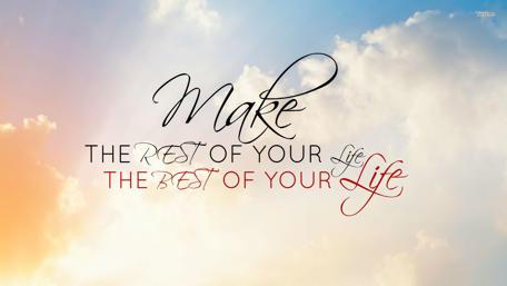 Inspiring Life-Changing Quote Amidst Clouds wallpaper