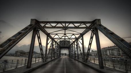 Rustic Bridge in Cityscape at Dusk wallpaper
