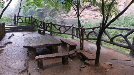 Serene Nature Retreat in Tranquil Settings wallpaper