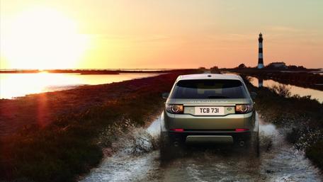 Adventure Awaits with Land Rover Discovery on the Lake wallpaper