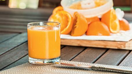 Freshly Squeezed Citrus Delight for Your Screen wallpaper