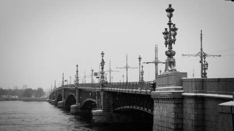 Winter Serenity in the City Bridge Scene wallpaper