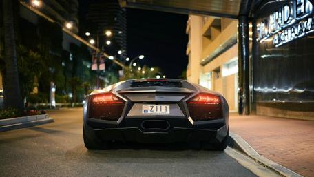 Chasing Dreams at Night with a Lamborghini wallpaper