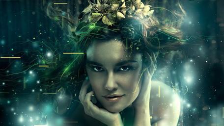 Enchanting Fantasy Girl in Ethereal Glow wallpaper