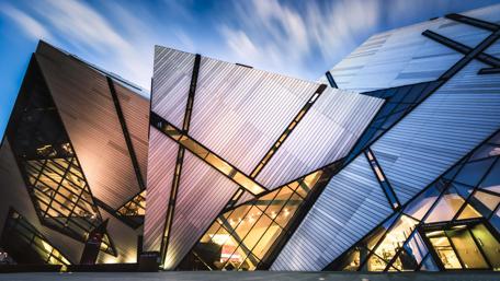 Futuristic Urban Landscape in 4K wallpaper