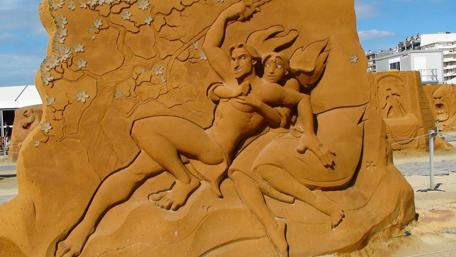 Timeless Love in Sand Art wallpaper