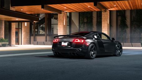 Sleek Nighttime Audi R8 Wallpaper wallpaper