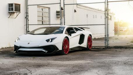 Sleek Lamborghini on Display in Urban Setting wallpaper