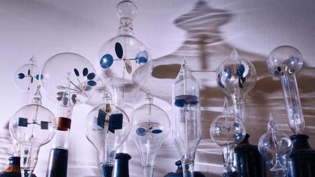 Intricate Glass Apparatus Collection wallpaper
