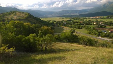 Serene Italian Landscape Embracing Nature's Beauty wallpaper