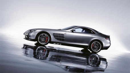 Sleek and Powerful Mercedes Benz McLaren SLR 722 Wallpaper wallpaper