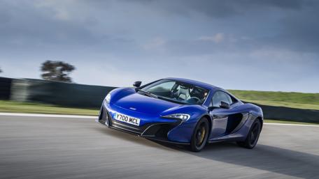 Sleek McLaren 650S Captured in Motion wallpaper