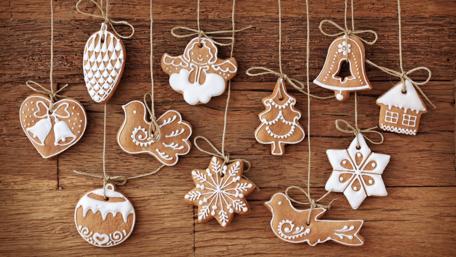 Festive Gingerbread Ornaments wallpaper