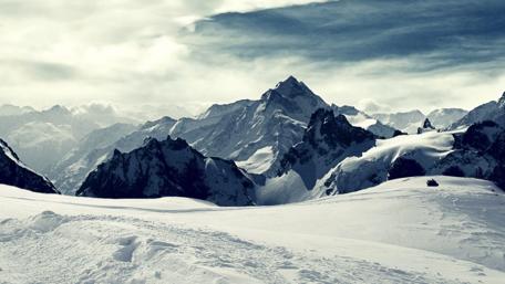 Icy Mountain Majesty wallpaper