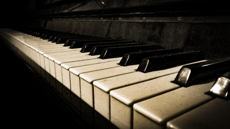 Elegant Monochrome Piano Keys Wallpaper wallpaper