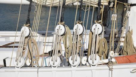 Sailing Ropes and Pulleys at the Harbour wallpaper