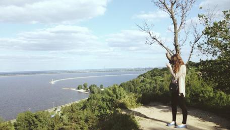 Scenic View of Kyiv's Serene Landscape wallpaper