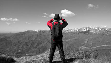 Adventure Amidst the Italian Peaks wallpaper