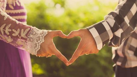 Heartfelt Connection of Love and Togetherness wallpaper