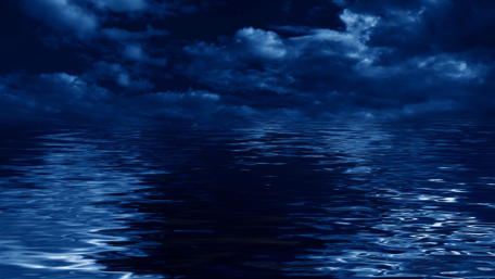 Evening Serenity Over Reflective Waters wallpaper