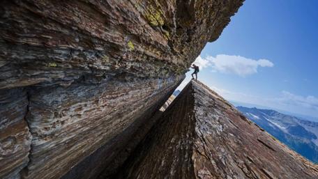 Scaling New Heights wallpaper