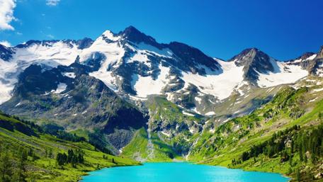 Majestic Mountain Lake View wallpaper